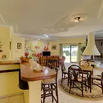 Villas2go2 V5 Xxi Villa *