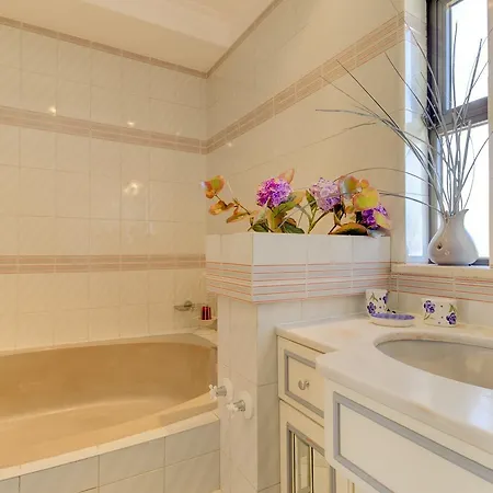 Вилла Villas2go2 V5 Xxi