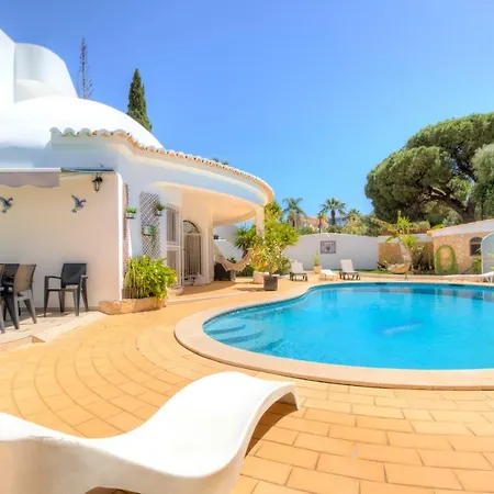 Villas2go2 V5 Xxi Villa Vilamoura